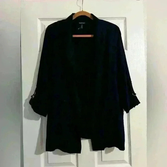 Ellen Tracy Women's Open Front Linen Blend
Blazr - Picture 2 of 6